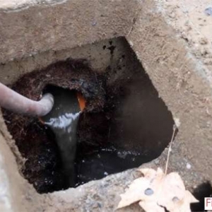 How to Unclog a Septic Tank Drain Pipe Safely and Correctly